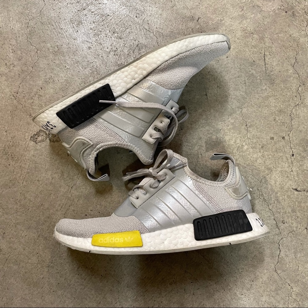 Adidas NMD_R1 'Japan Heel Sneakers Rare